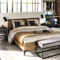 Maisons Du Monde Valets De Nuits Et Portants Portant 3 Tiroirs En Métal Noir Avec 6 Cintres -Meubles d'appoint Soldes portant 3 tiroirs en metal noir avec 6 cintres 1000 6 32 176619 6