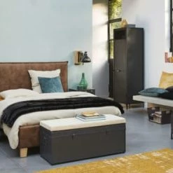 Maisons Du Monde Valets De Nuits Et Portants Portant 3 Tiroirs En Métal Noir Avec 6 Cintres -Meubles d'appoint Soldes portant 3 tiroirs en metal noir avec 6 cintres 1000 6 32 176619 7