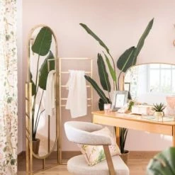 Maisons Du Monde Valets De Nuits Et Portants Porte-serviettes En Métal Doré Avec Miroir -Meubles d'appoint Soldes porte serviettes en metal dore avec miroir 1000 1 15 189517 6